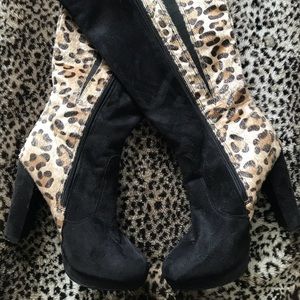 Size 10 Leopard Print/Black Boots